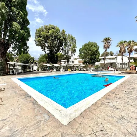 Estudio, 300mtrs De La Playa Con Piscina, Wifi, Bbq *