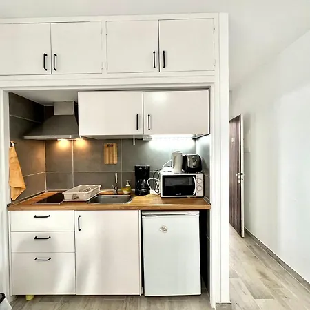 Estudio, 300mtrs De La Playa Con Piscina, Wifi, Bbq * Costa Del Silencio